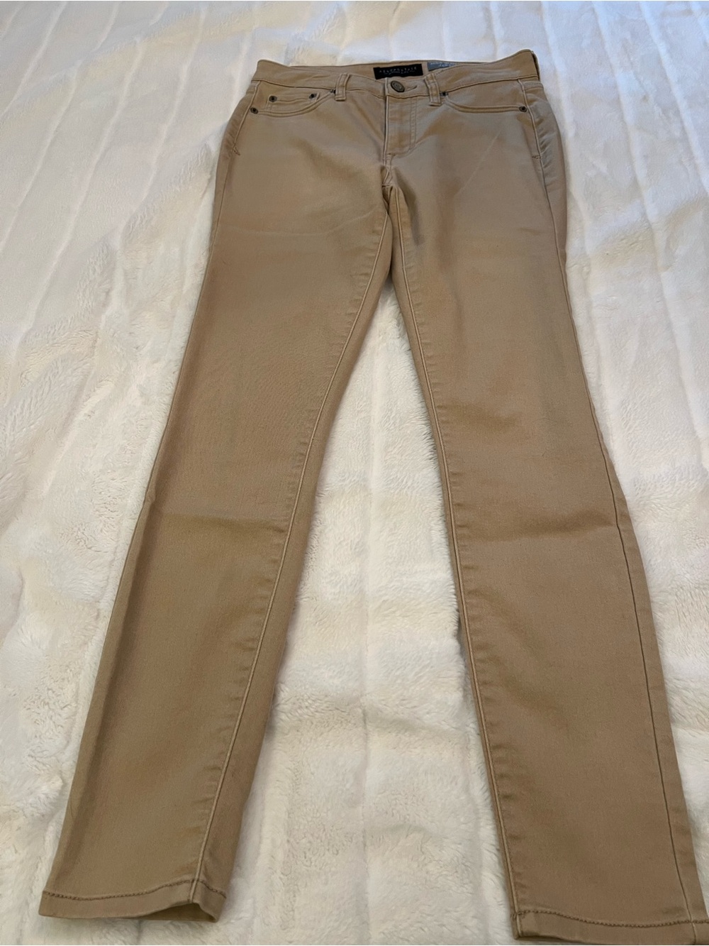 Women size 2 Aeropostale Khaki tan Slim Straight Pants